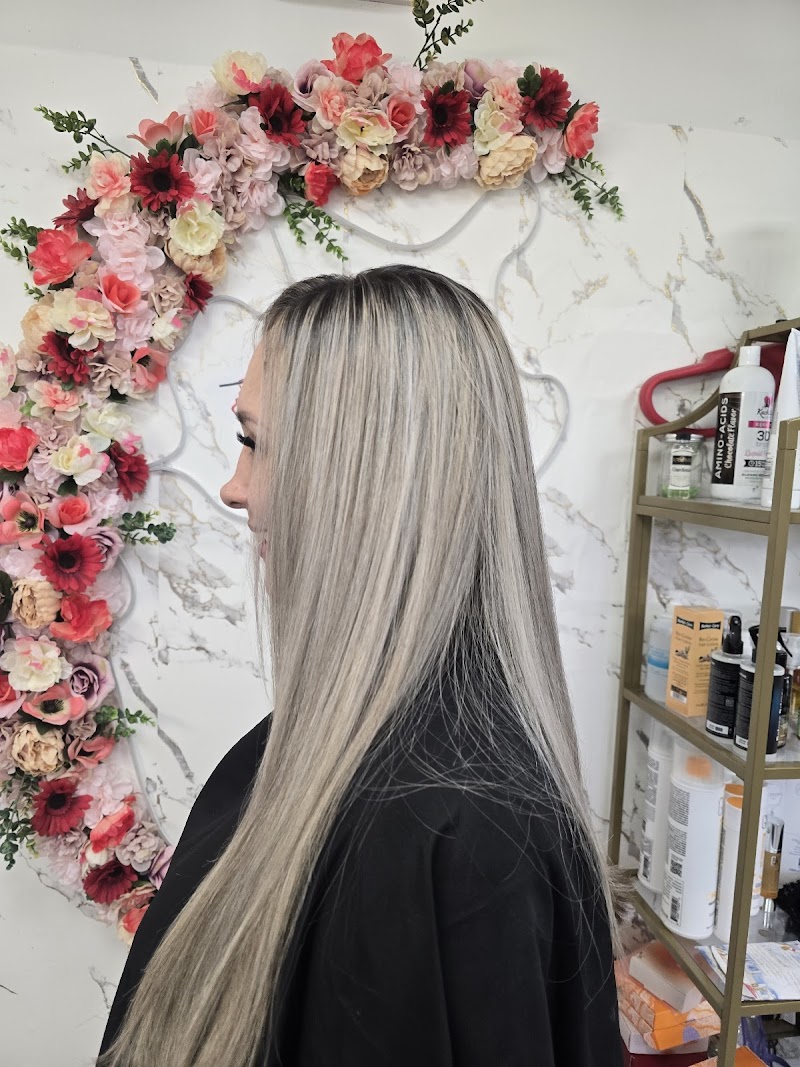 Yaquelin Hair Designs