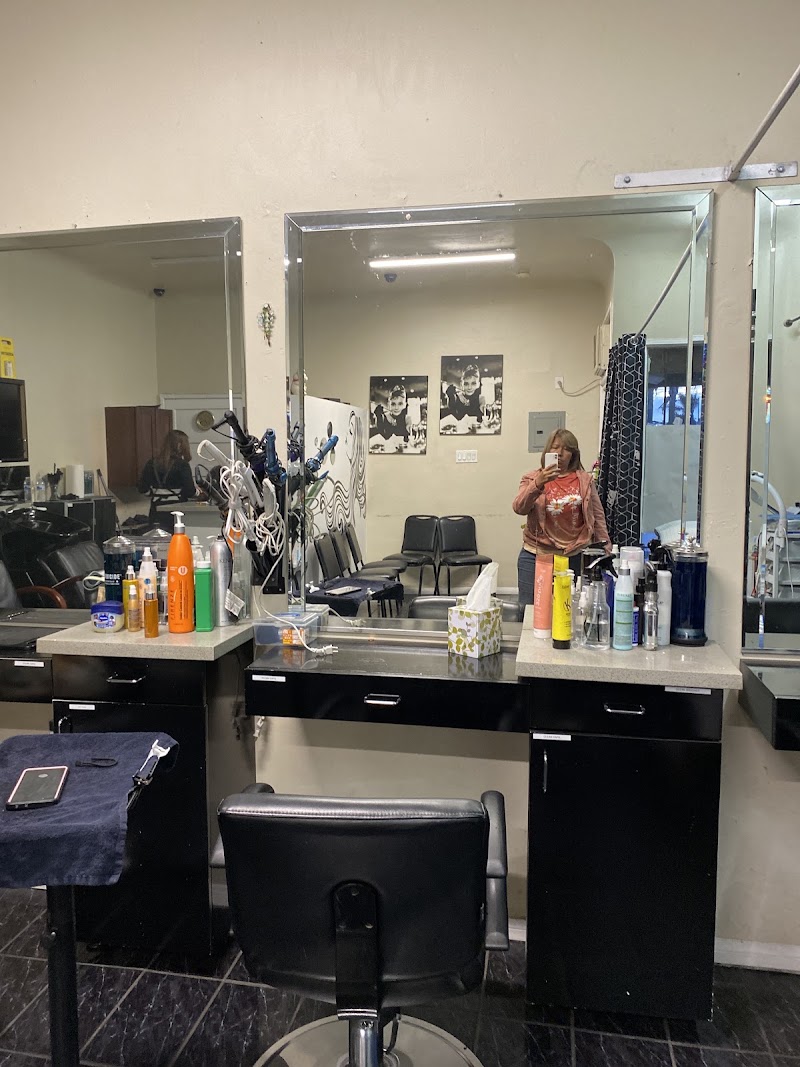 Ana's Beauty Salon