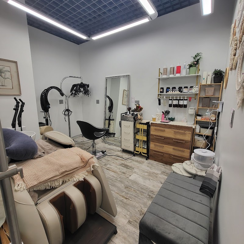 Salon De Elle