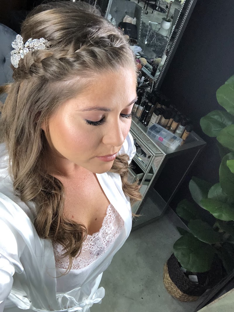 Viva La Glam Studio