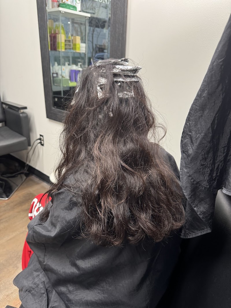 Eliz Dominican Hair Salon