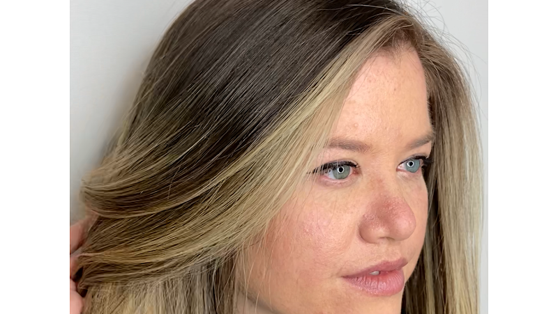 Nicole Addams Hair
