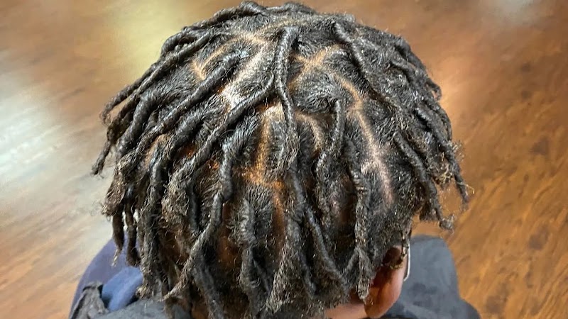 Vinelcia Braiding