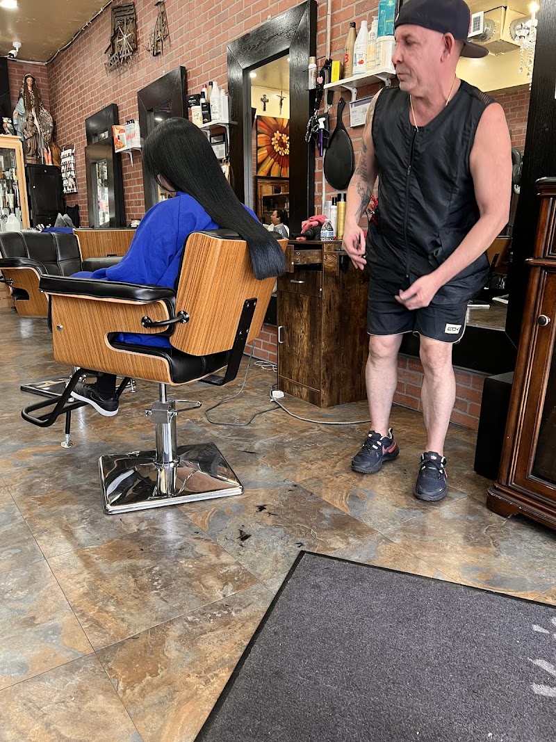 Salon Viejo