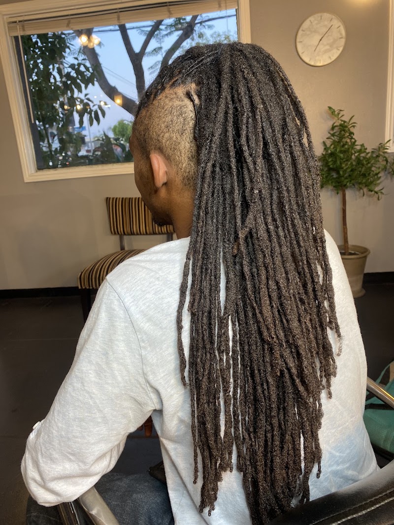 JD’s Hair Studio