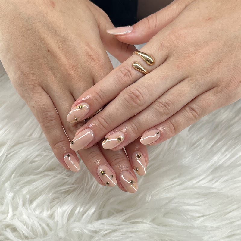 Salon 21 Nails & Spa - Best Nail Salon in South Florida