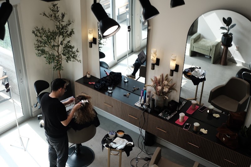 Hemlock & Co. Salon