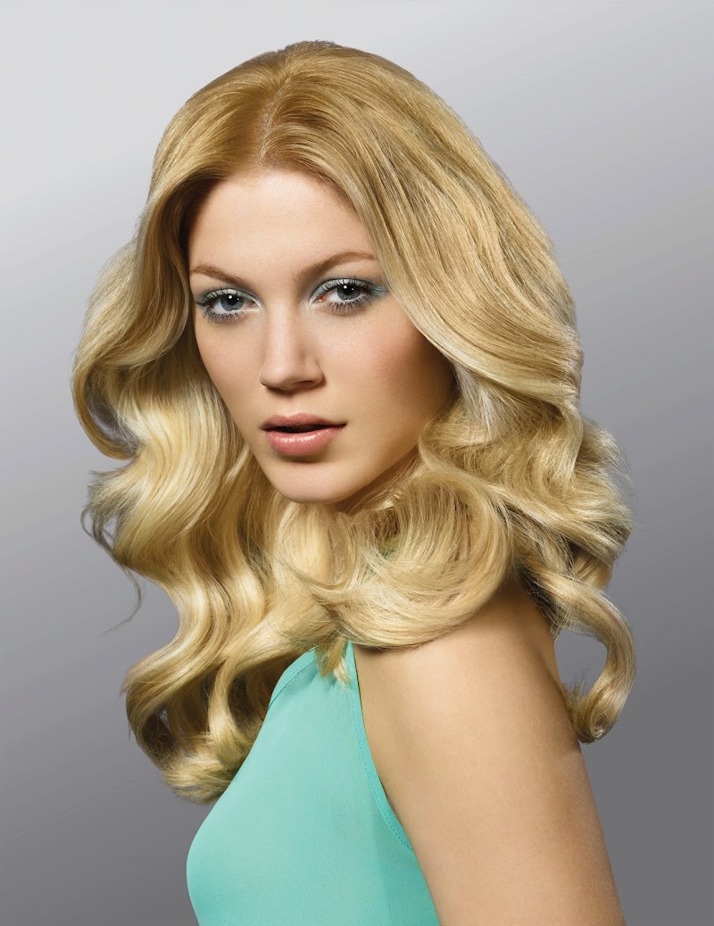 Edmund James Salon & Day Spa
