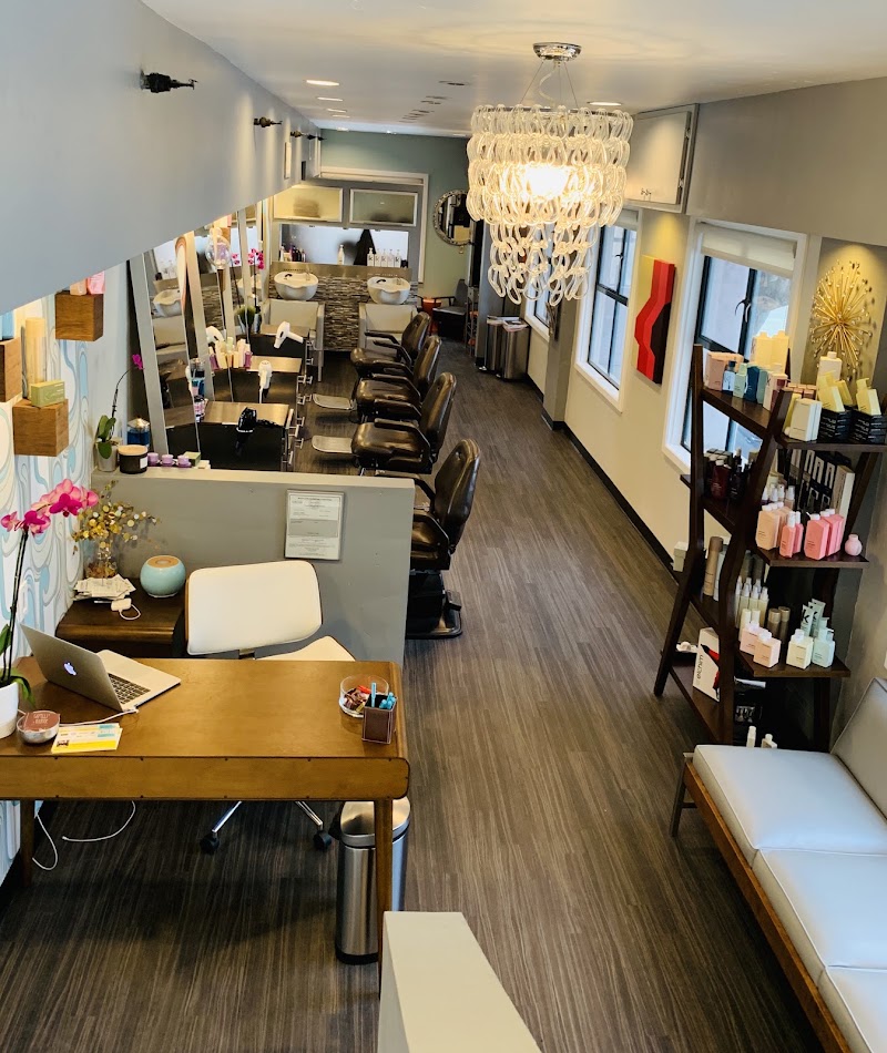 Capelli Lounge Hair Salon