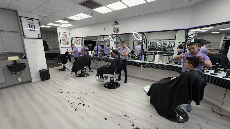 Arturo Fashion Cuts