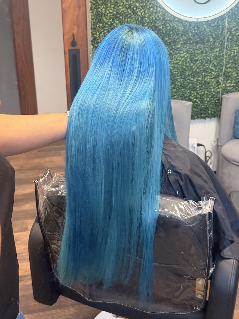 Star Salon Studios
