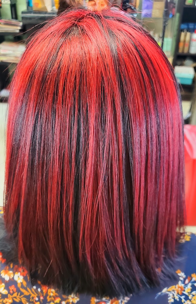Gaby's & Leo's Salon